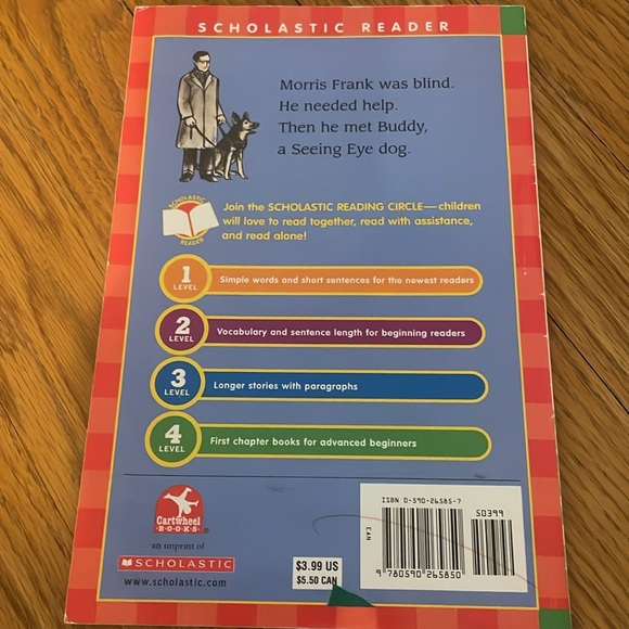 Early reader book bundle - 4 books - Picture 5 of 11